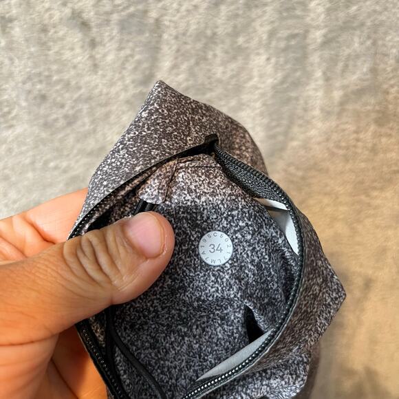 Lululemon Current State Short 9" Carbon Mist Alpine White Graphite Grey Size 34 - Picture 5 of 6